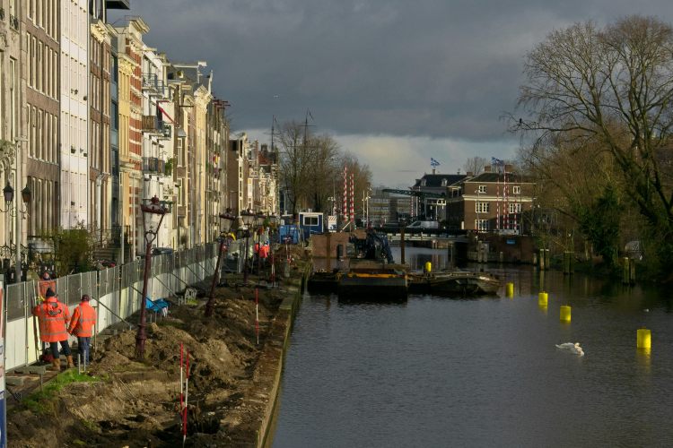 fons-heijnsbroek-JPEMlIhg1ns-unsplash (1) lighthouse point dumpster rental